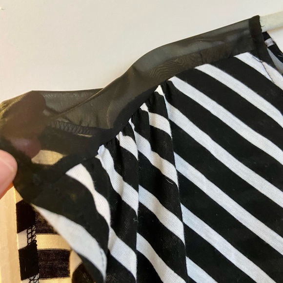 Olivia Moon brand new top without tags - Picture 3 of 4